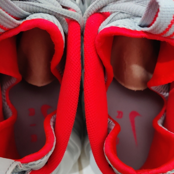 Nike foamposite size11.5 - Picture 7 of 7